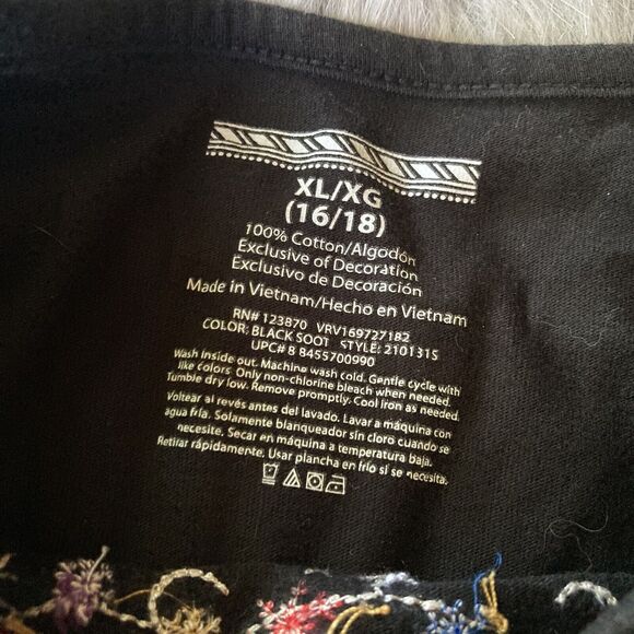 Christmas Shirt Sz XL Black Long Sleeve Xmas Tree Embroidered Festive Colorful - Picture 3 of 7